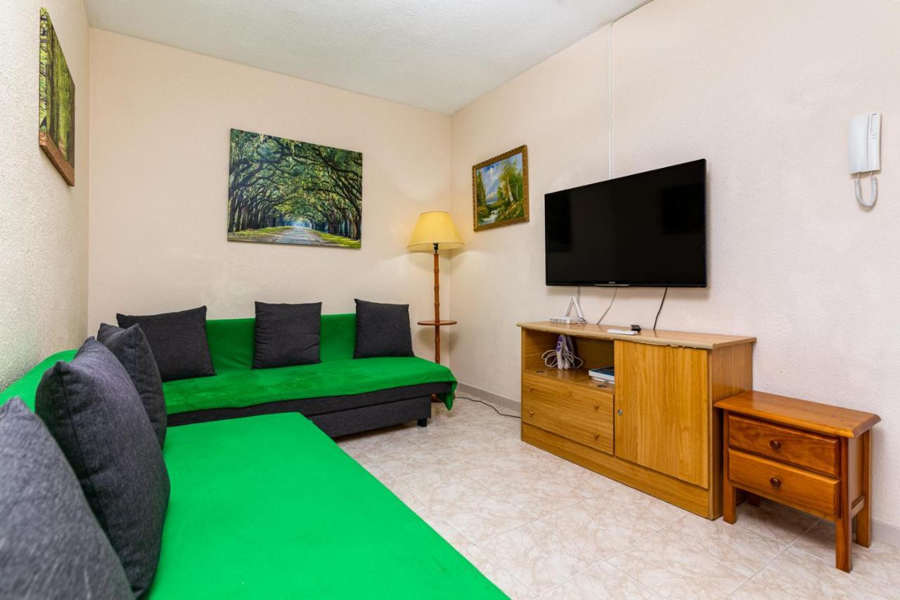 Apartment Studio Relax Торевиеха Екстериор снимка